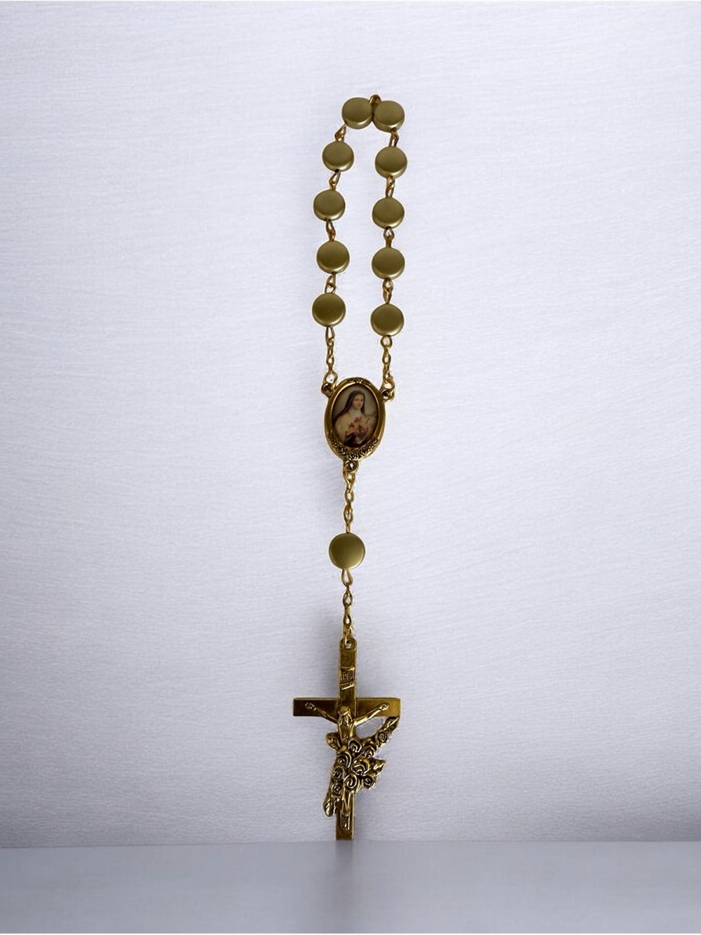 Short St. Thérèse Little Flower Catholic Rosary Gold Tone Pocket Rosary